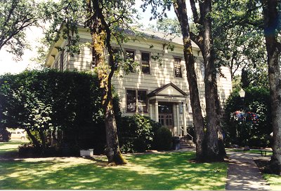 Minthorn Hall, George Fox University, Newberg, Oregon; where Bertie 'stayed'.