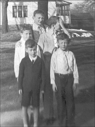 Clockwise from top: Ray, Dale, Don, Herb, Jess. 1937, maybe, in Decatur, Michigan